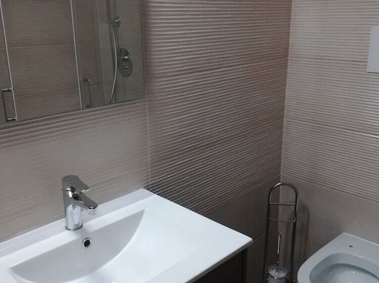 צימר Scilla Upper Town