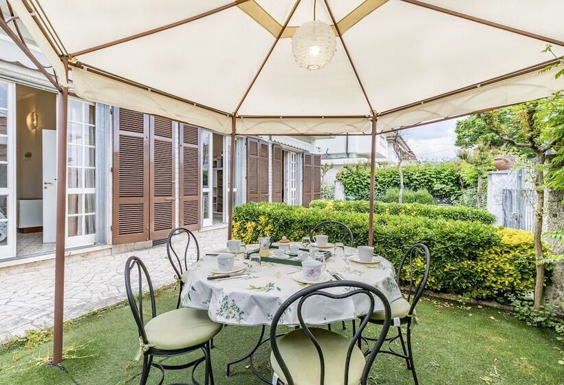 Casa Lidia 900m From Sea   Happy Rentals