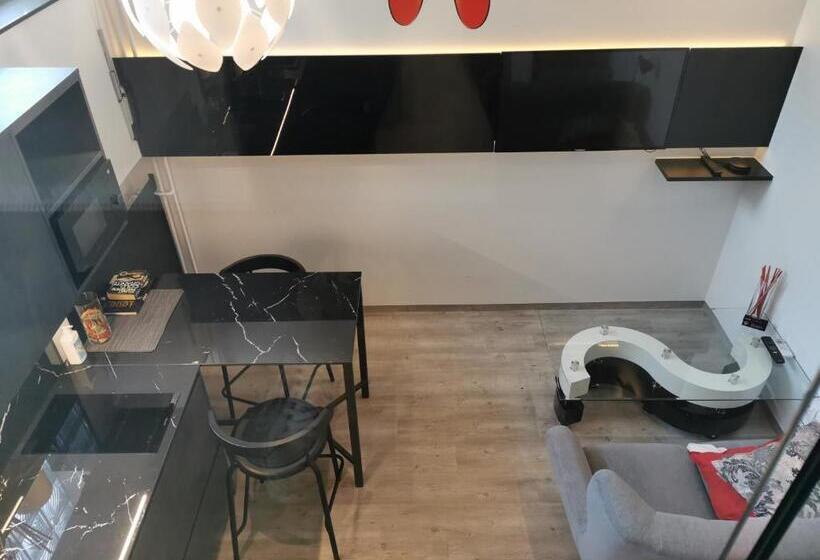 Dreamy Center Location