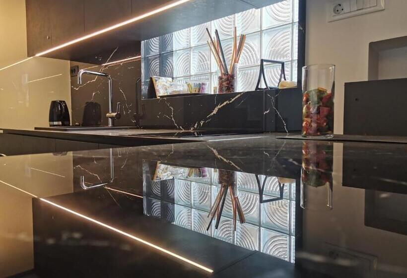 Dreamy Center Location