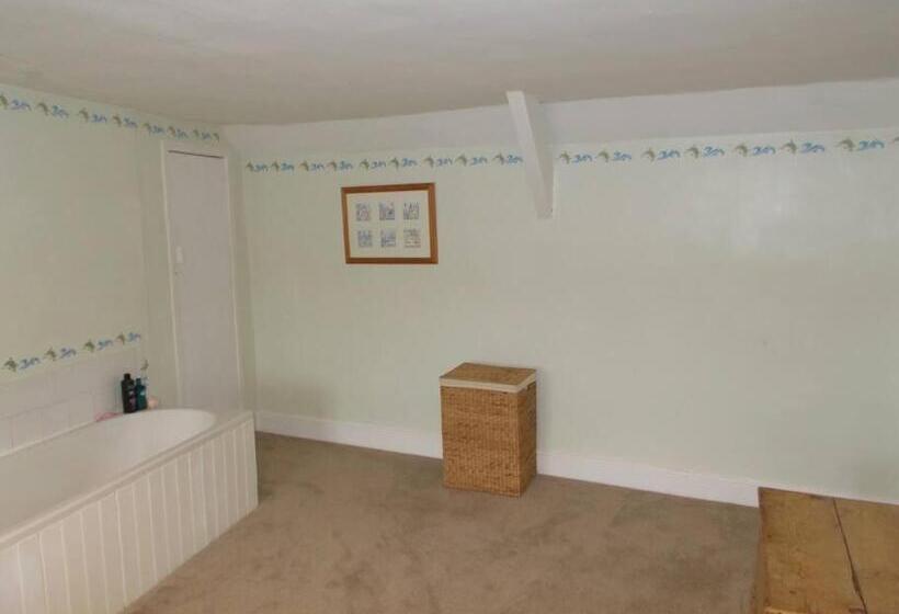 Farmer Bob S Farmhouse