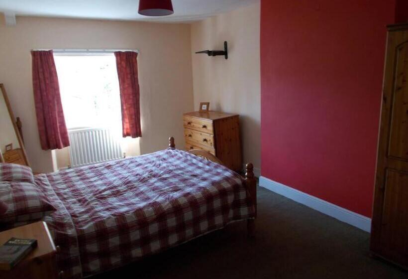 Farmer Bob S Farmhouse