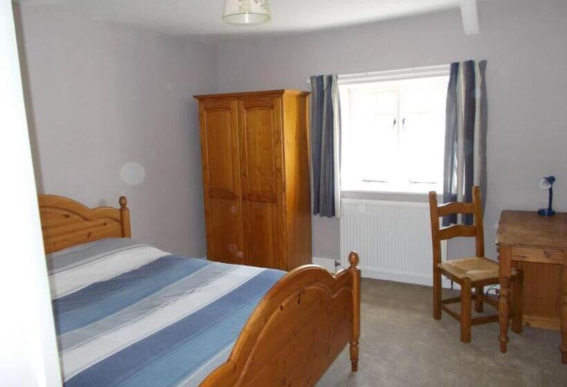 Farmer Bob S Farmhouse