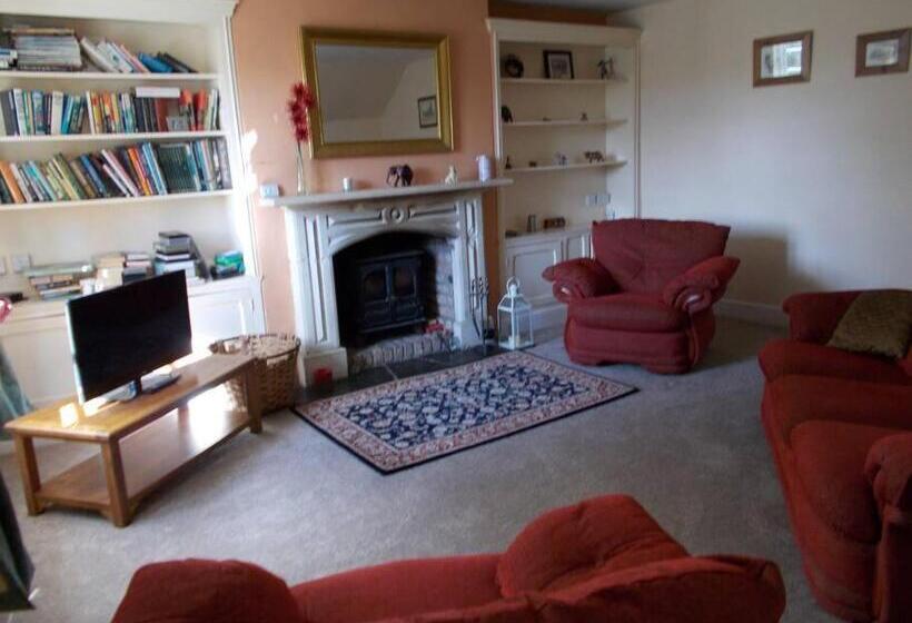 Farmer Bob S Farmhouse