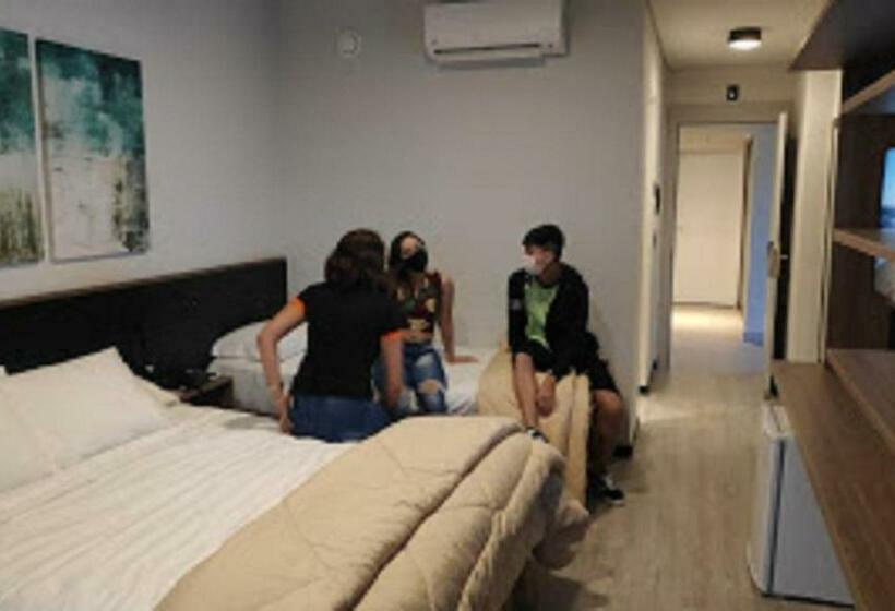 Flat Em Frente Ao Parque Beto Carreiro