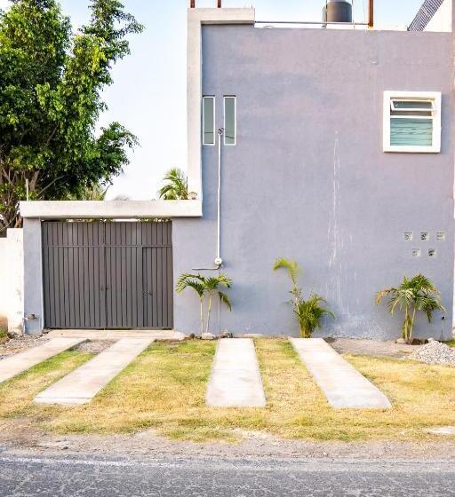 Hostpal Vida Casa Kuxtal