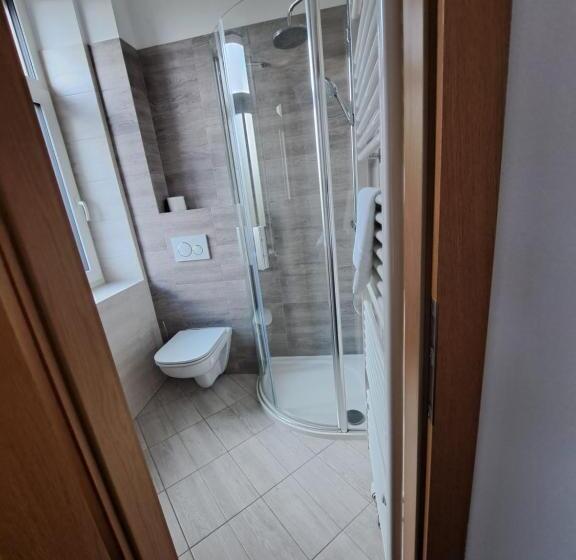 Отель Poutní Dům