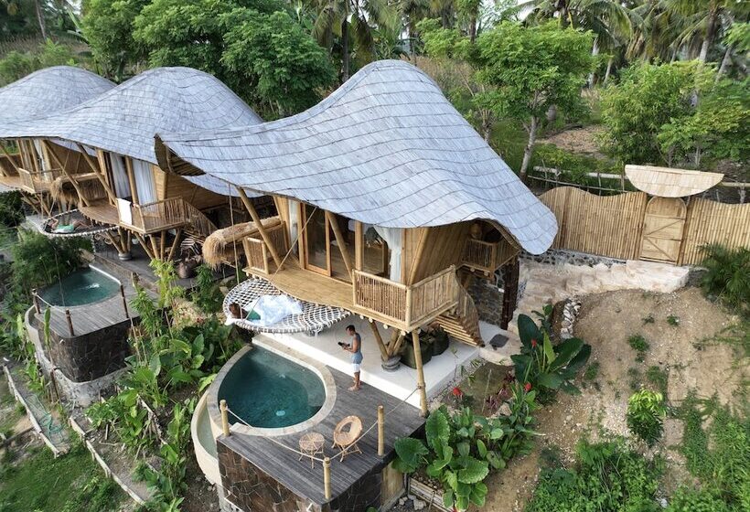 Kalma Bamboo Eco Lodge