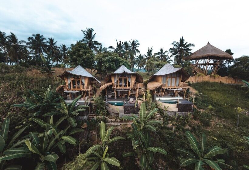 Kalma Bamboo Eco Lodge