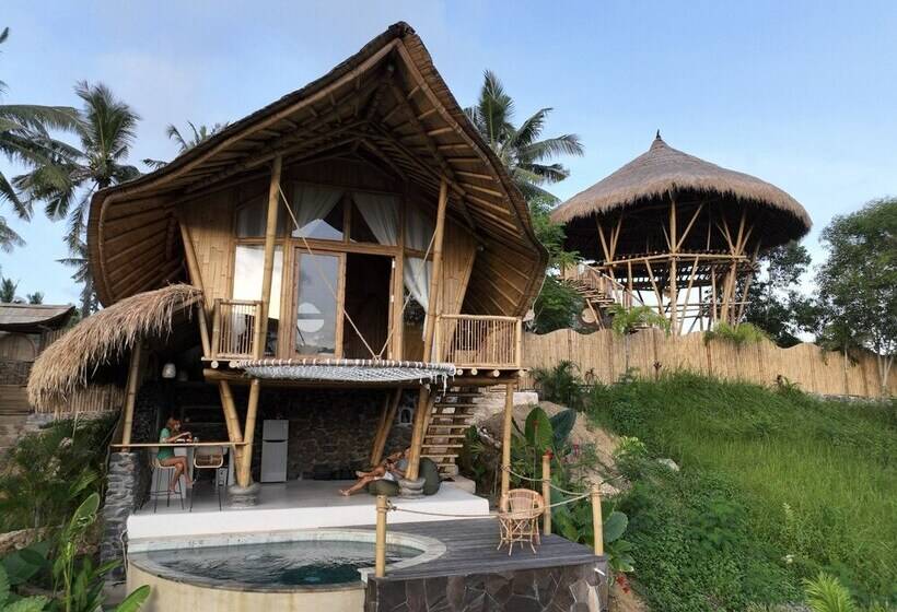 Kalma Bamboo Eco Lodge