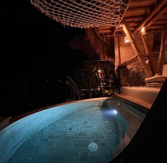 Kalma Bamboo Eco Lodge