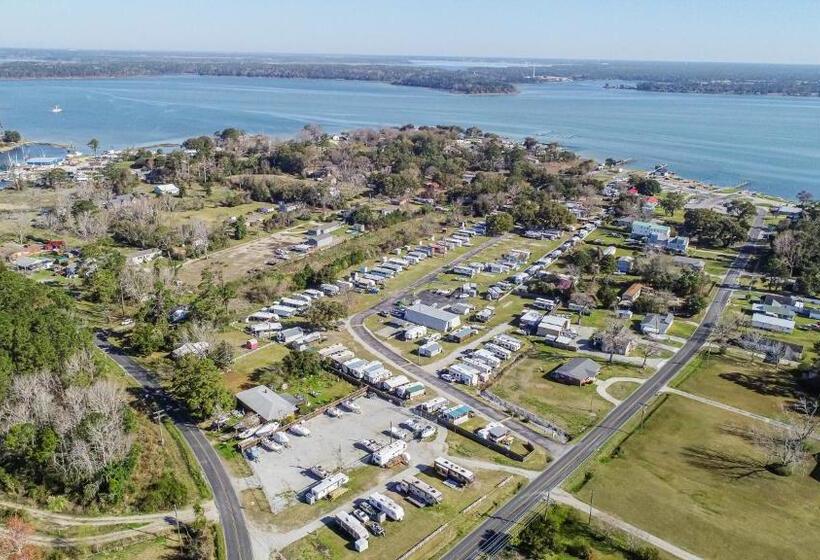 Model Home Near Camp Lejeune With Water View