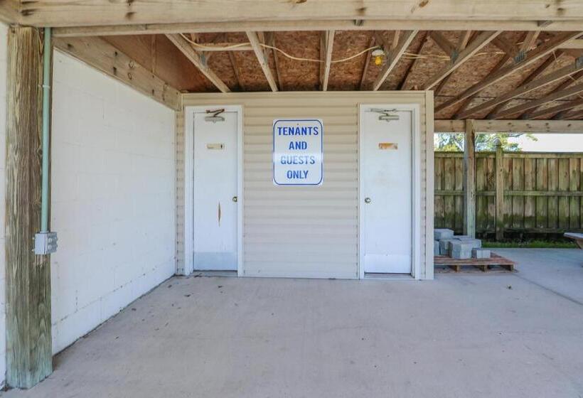 Model Home Near Camp Lejeune With Water View