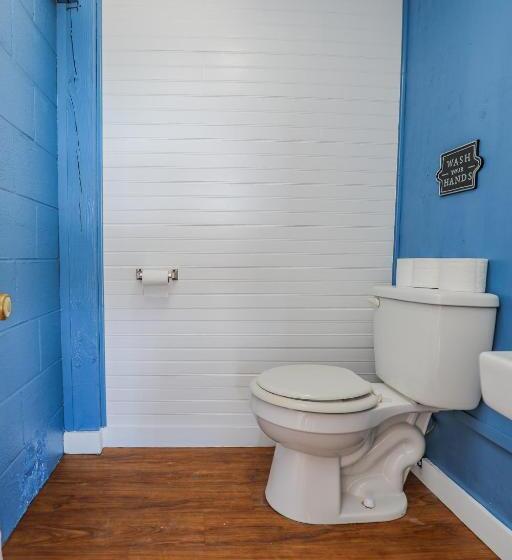 Model Home Near Camp Lejeune With Water View