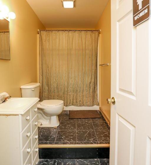 Model Home Near Camp Lejeune With Water View