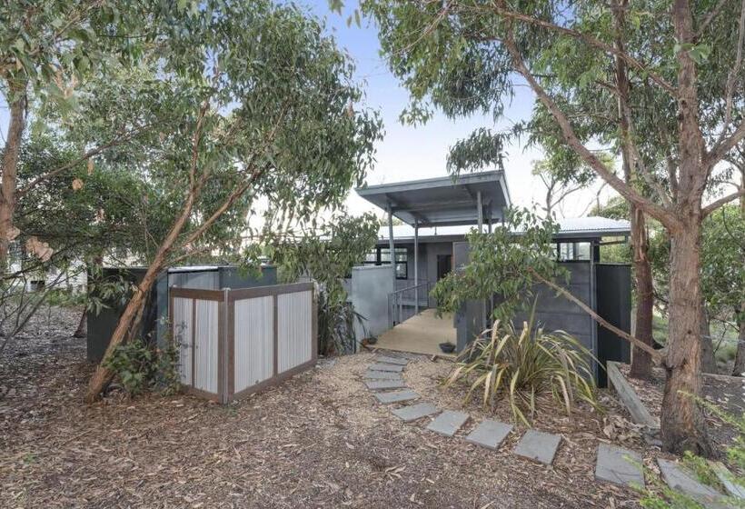 Ocean View Treetops Retreat