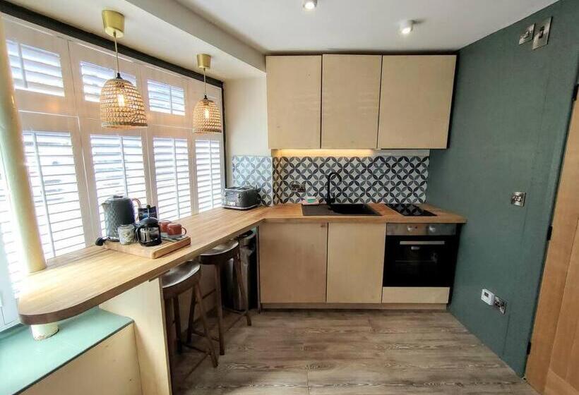 One Of A Kind Luxury Studio Stay In Penzance