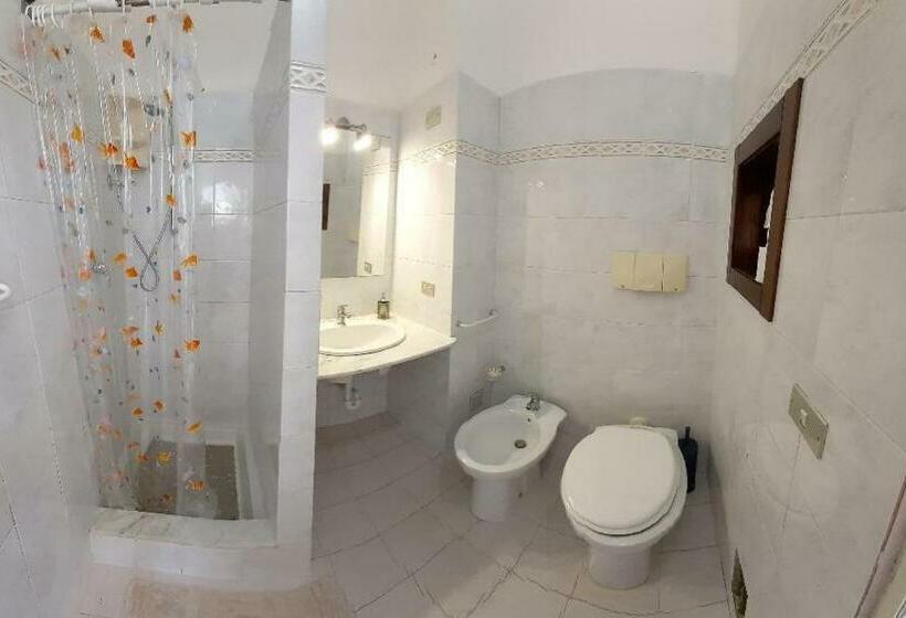 بنسيون Economi Depandance Olbia