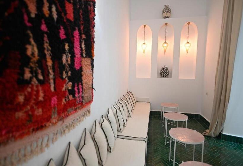 پانسیون Riad Dar Rabiaa