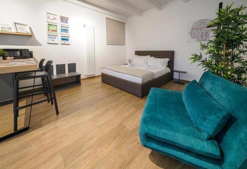 ペンション Run House 07 Rooms & Apartments