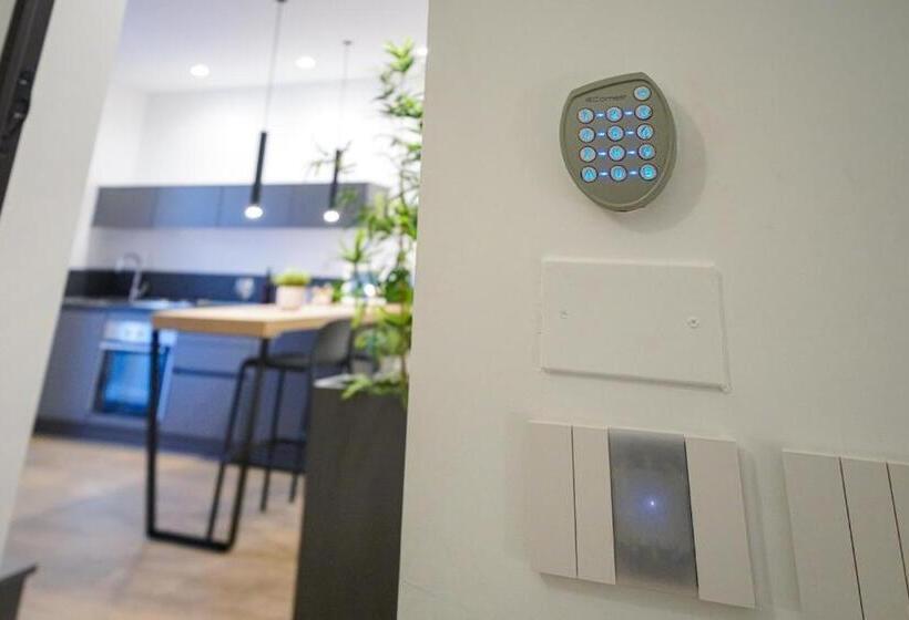 ペンション Run House 07 Rooms & Apartments