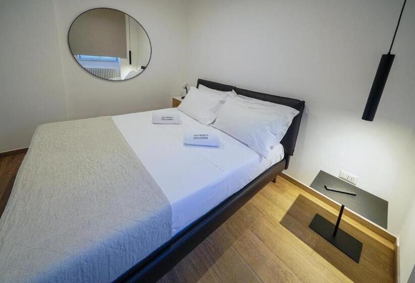 بنسيون Run House 07 Rooms & Apartments