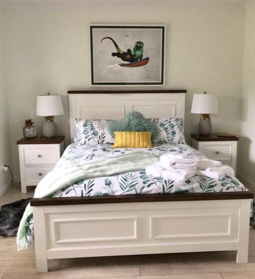 Pet Friendly Home With Pool And Boat Parking