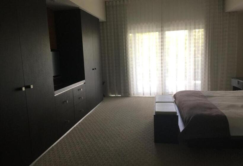 Doral 2 Story Villa 3 Bed 4 Bath At Provident Doral At The Blue Miami