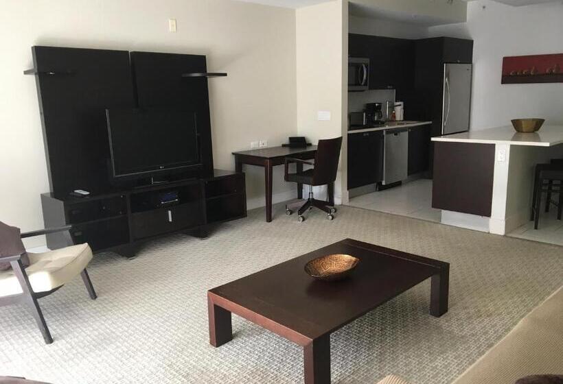 Doral 2 Story Villa 3 Bed 4 Bath At Provident Doral At The Blue Miami