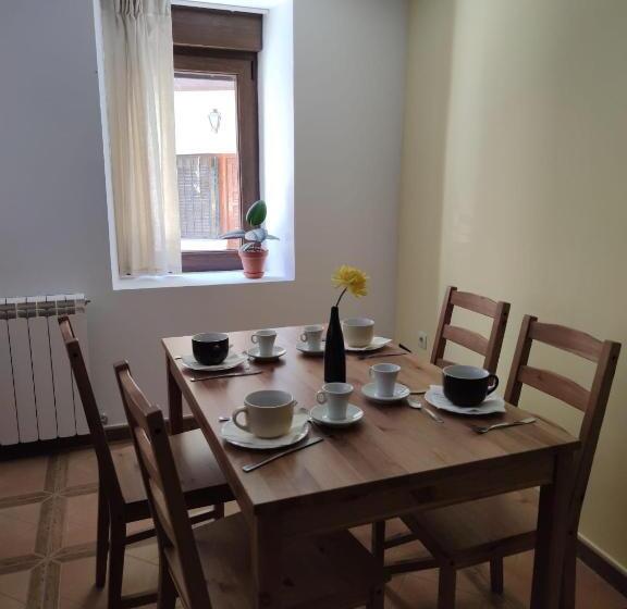 Albergue Rural L Almada De Yebra