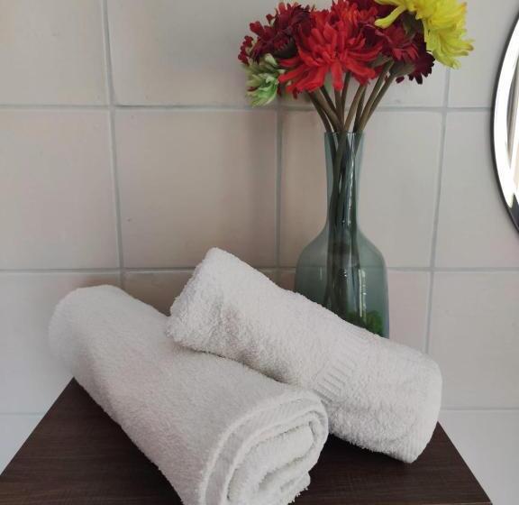 Albergue Rural L Almada De Yebra