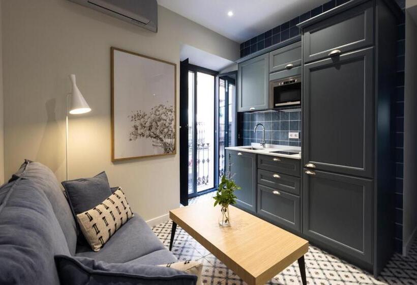 Apartamentos El Patio, Plaza Mayor Trujillo