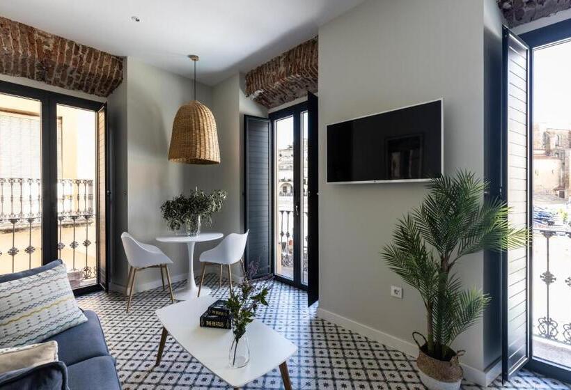 Apartamentos El Patio, Plaza Mayor Trujillo