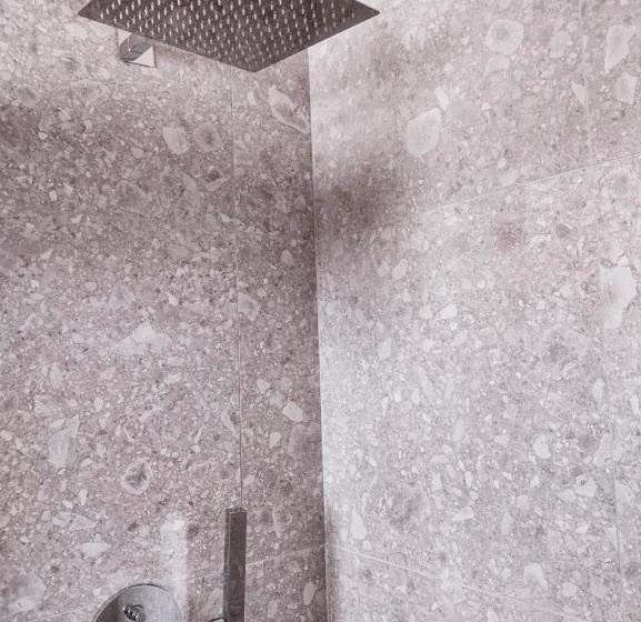 住宿加早餐  Room45