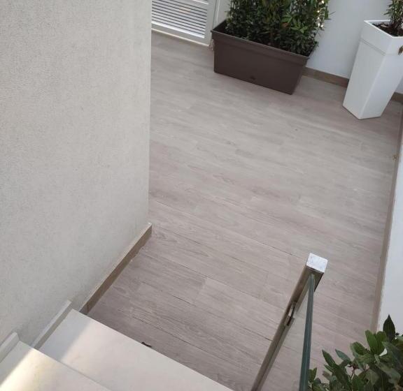 住宿加早餐  Room45