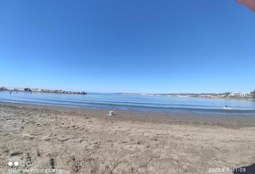 Casa Trebol Parquing Gratis