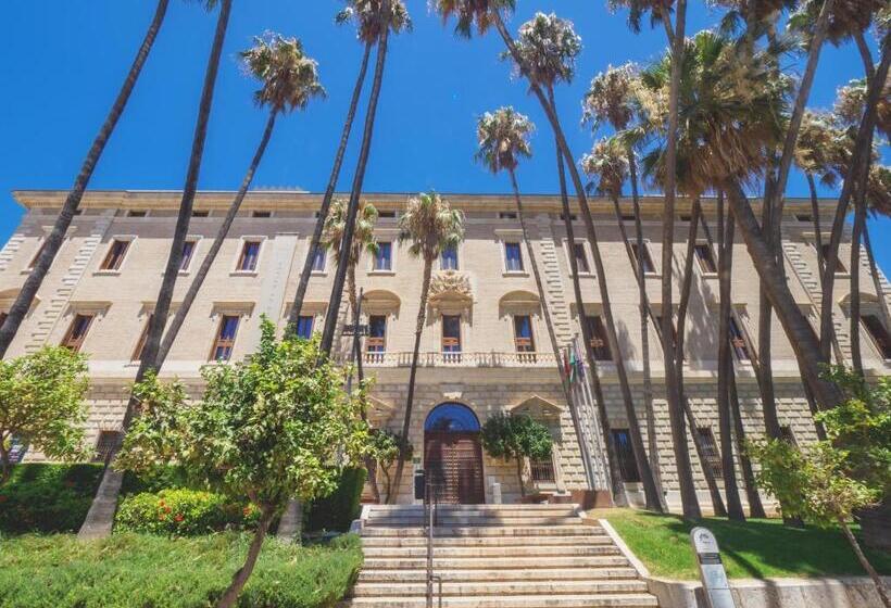 Cubo S Gibralfaro House Center