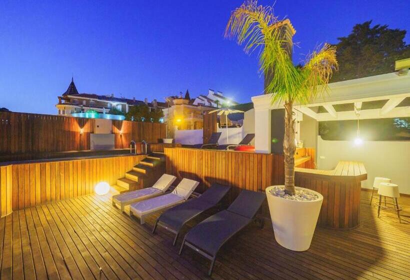 Cubo S Gibralfaro House Center