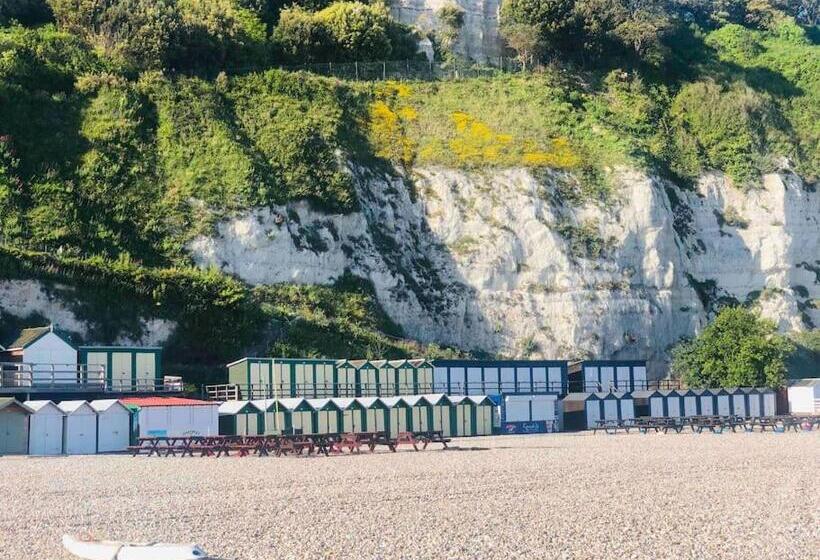 Escape Pod In Devon, 5 Mins From Beach + Parking