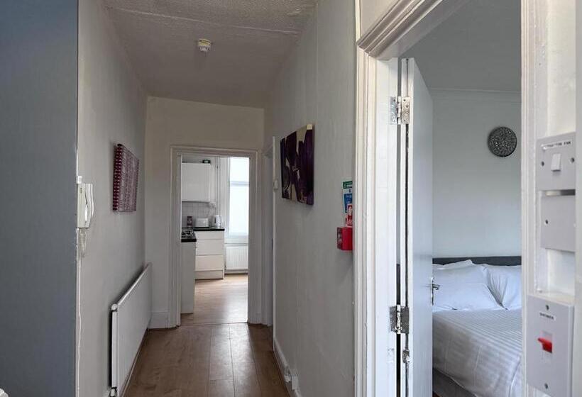 Harbour Street Rooms