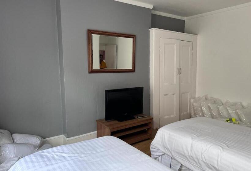 Harbour Street Rooms