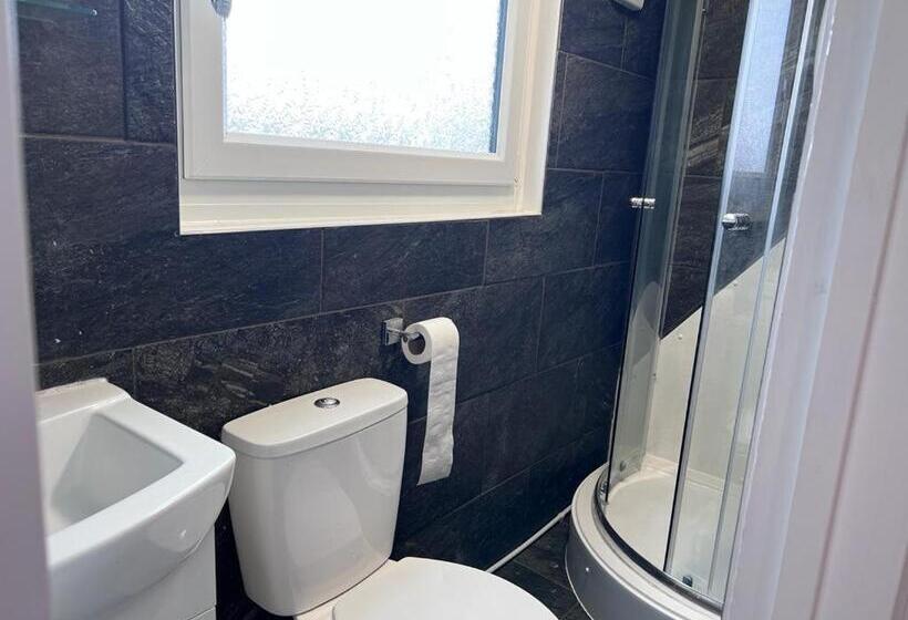 Harbour Street Rooms