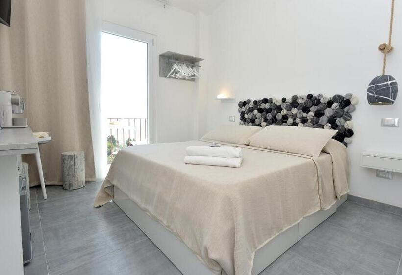 هتل Amare Il Mare Affittacamere