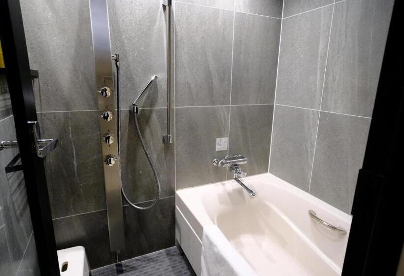 فندق Asakusa Kaede 浅草楓