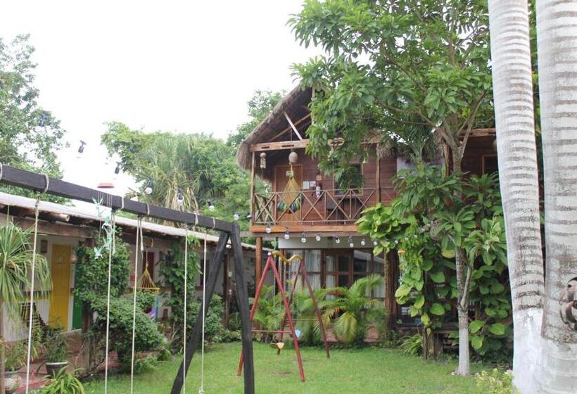 ホテル Cabañas Colibrí