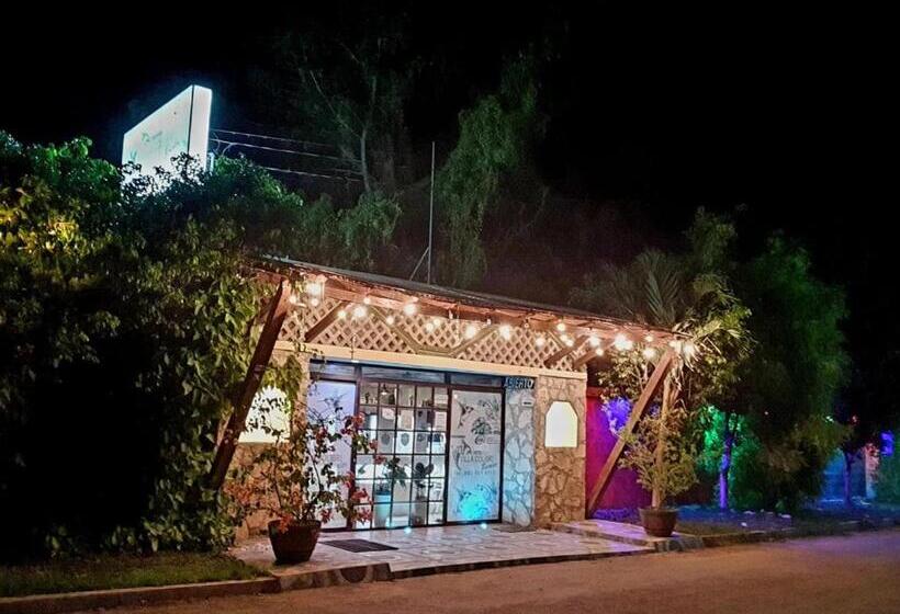 ホテル Cabañas Colibrí