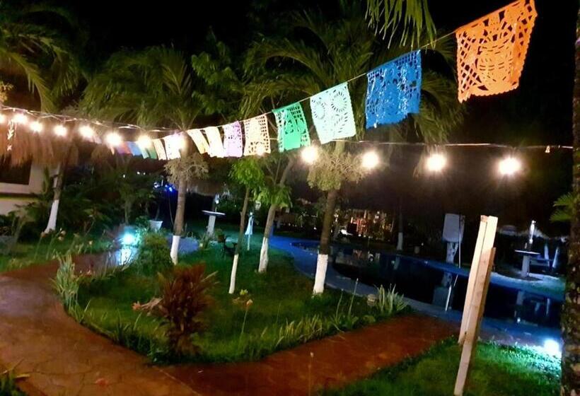 ホテル Cabañas Colibrí