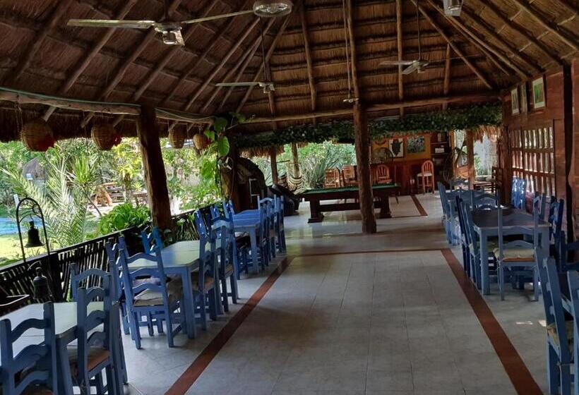 ホテル Cabañas Colibrí