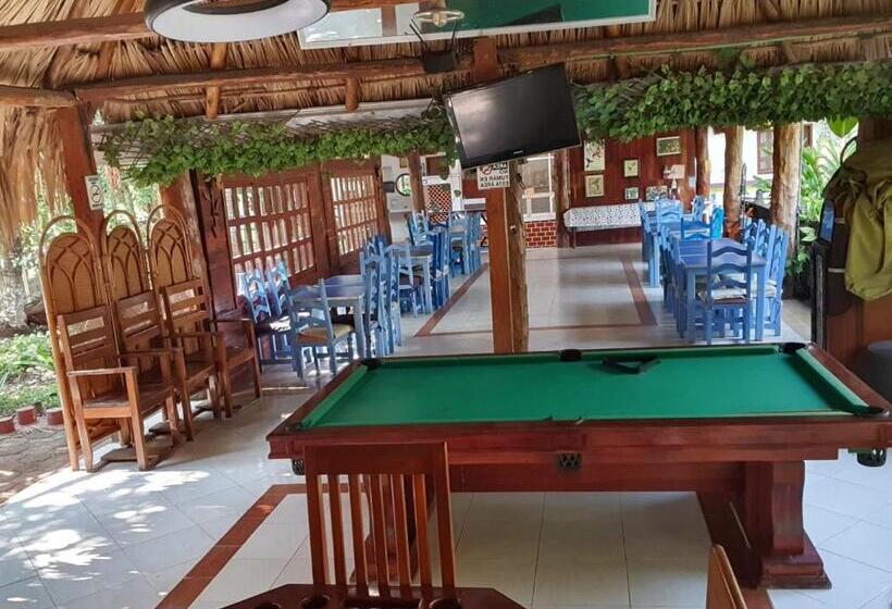 ホテル Cabañas Colibrí