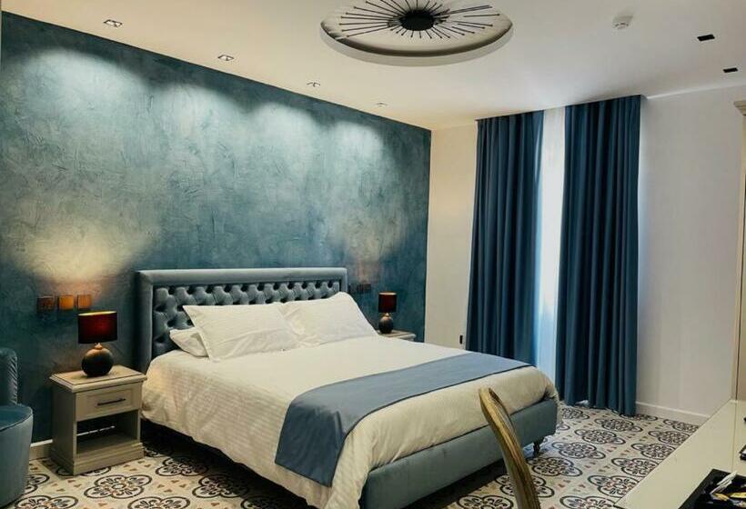 هتل Casa Reale Boutique